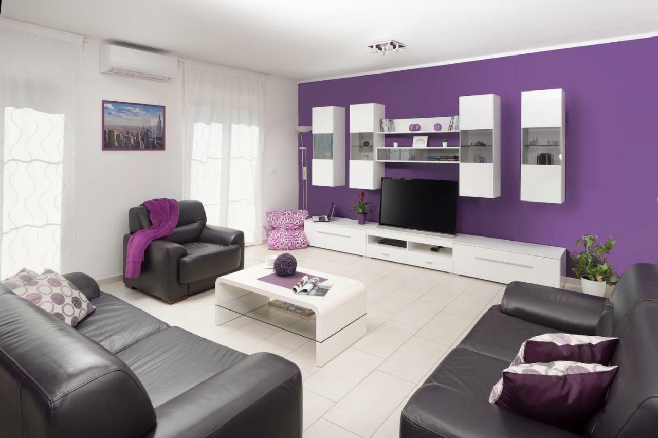Rainbow Apartment Pula Exterior foto
