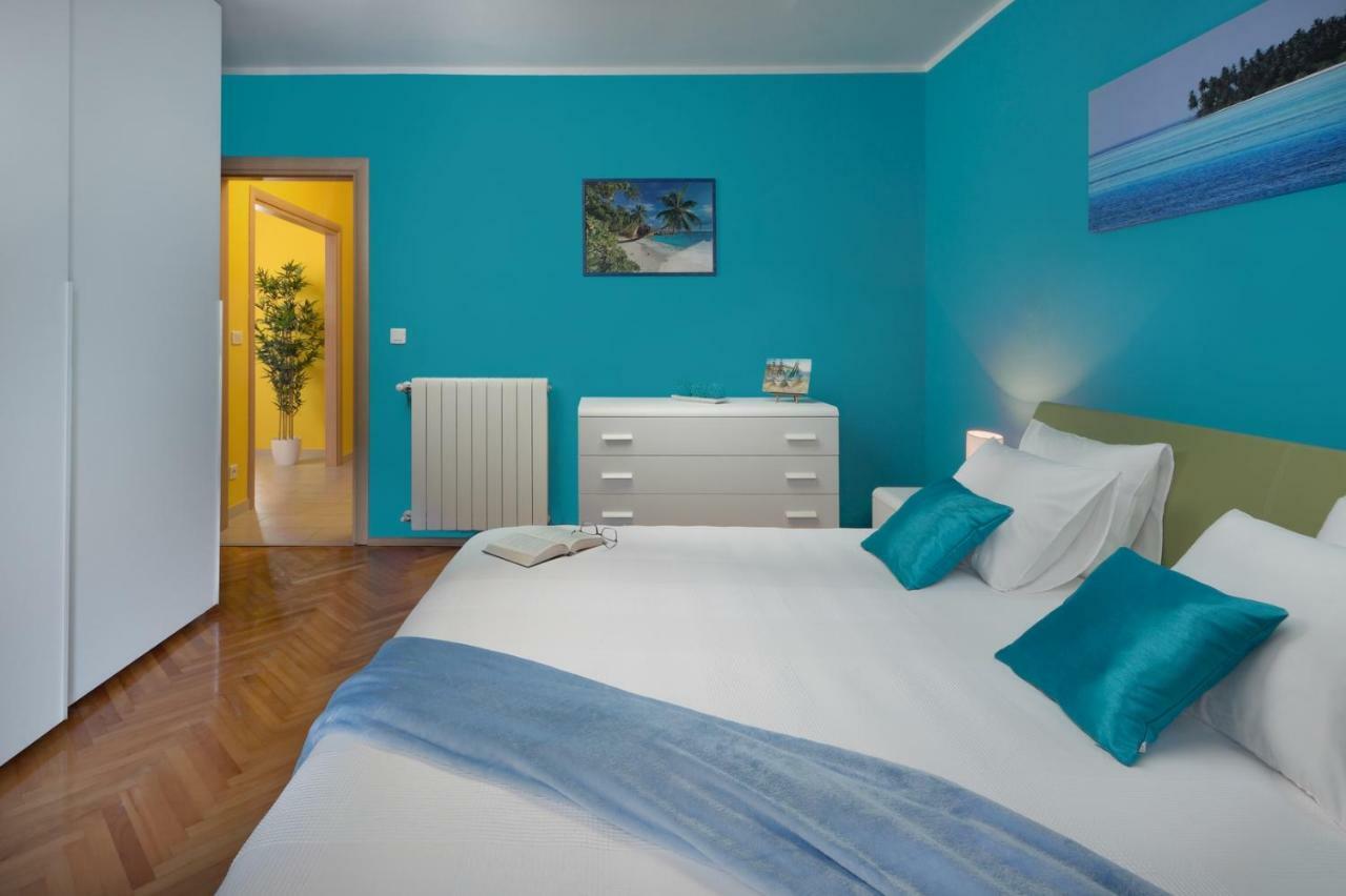 Rainbow Apartment Pula Exterior foto